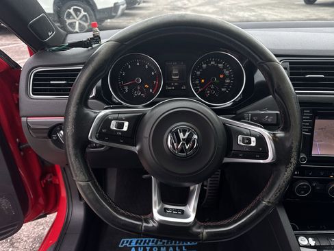 Used 2016 Volkswagen Jetta GLI SEL image 18