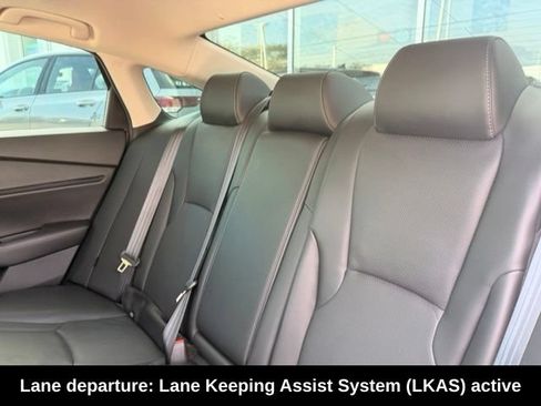 Used 2024 Honda Accord Touring image 9