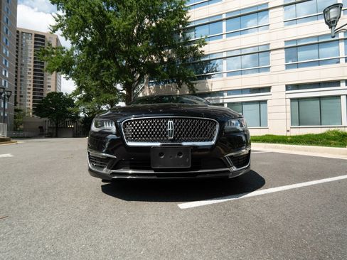 Used 2019 Lincoln MKZ Reserve w/ Reserve Plus Package AWD/4WD image 10
