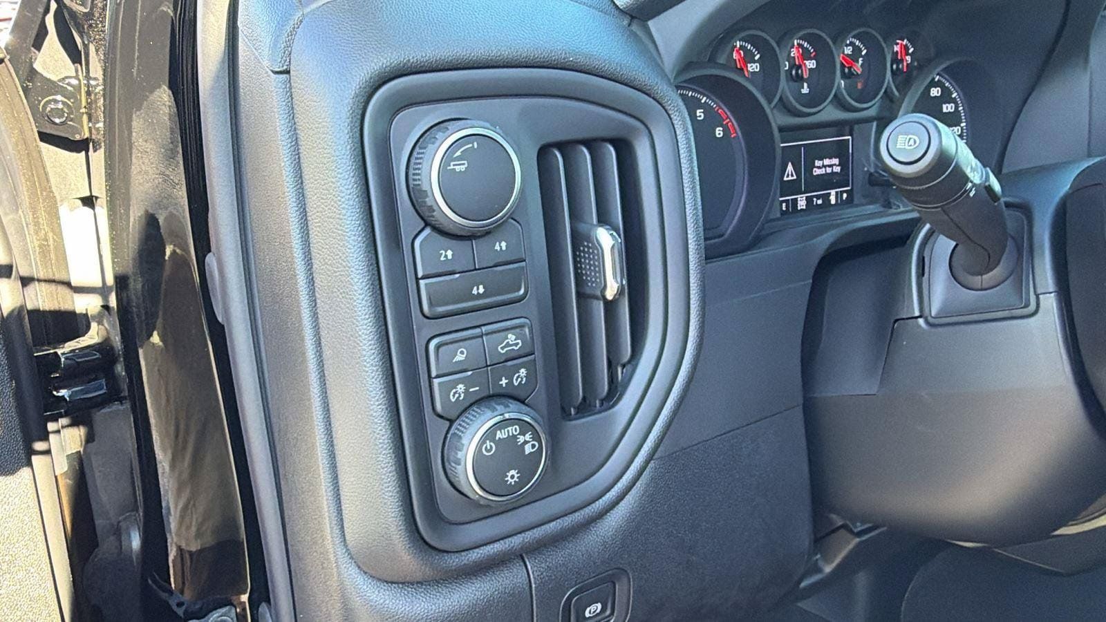 New 2026 Chevrolet Silverado 2500 Custom w/ Custom Value Package AWD/4WD image 21