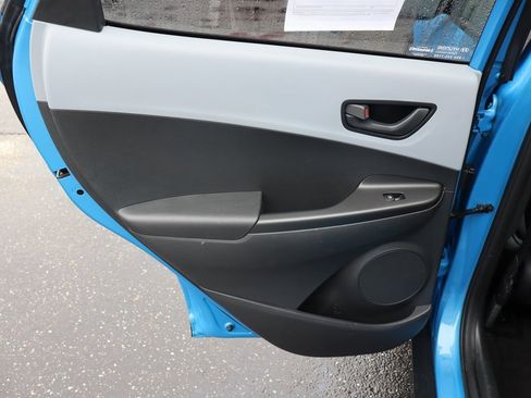 Used 2021 Hyundai Kona SEL image 26