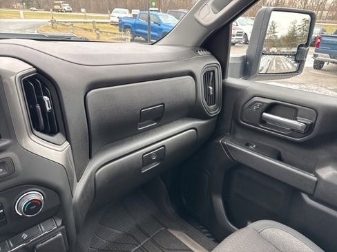 Used 2025 Chevrolet Silverado 2500 Custom w/ Custom Value Package image 58