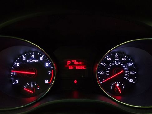 Used 2016 Kia Sedona LX w/ Option Group 020 image 23