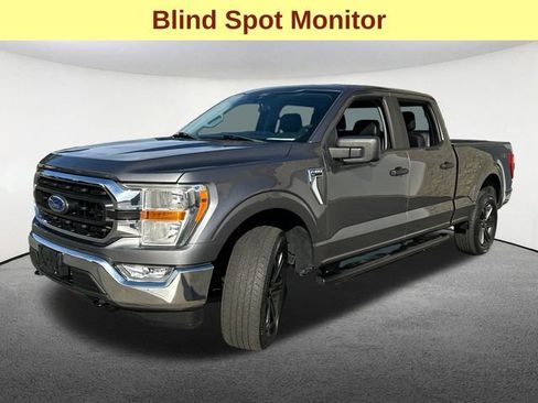 Used 2022 Ford F150 XLT image 5