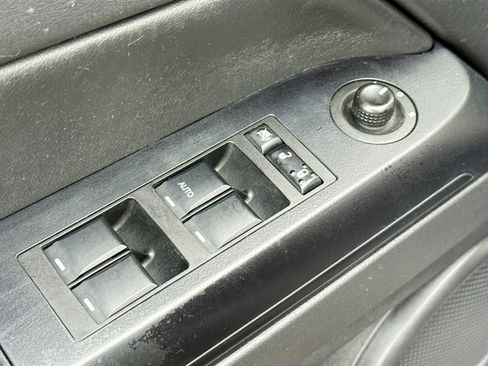 Used 2016 Jeep Patriot Sport w/ Power Value Group image 8