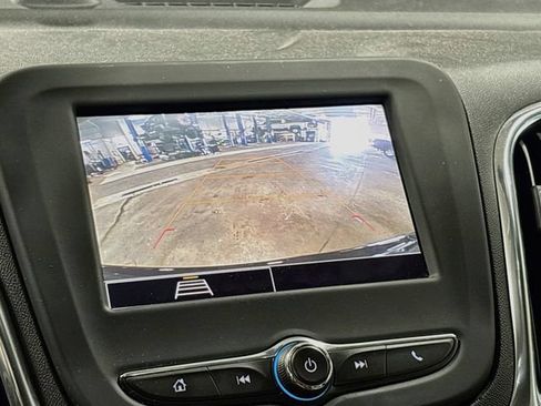 Used 2024 Chevrolet Equinox LS w/ LS Convenience Package FWD image 13