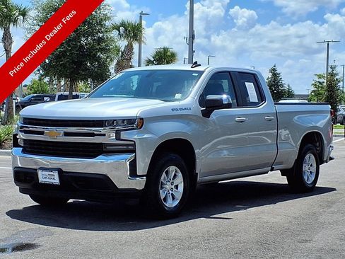 Used 2020 Chevrolet Silverado 1500 LT w/ Trailering Package AWD/4WD image 3