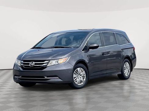 Used 2015 Honda Odyssey LX image 1