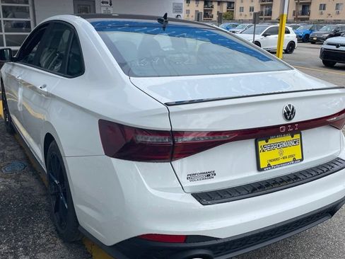 New 2026 Volkswagen Jetta GLI Autobahn FWD image 15