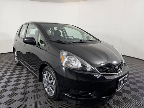 Used 2012 Honda Fit Sport image 3