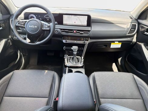 New 2026 Kia Seltos EX image 12