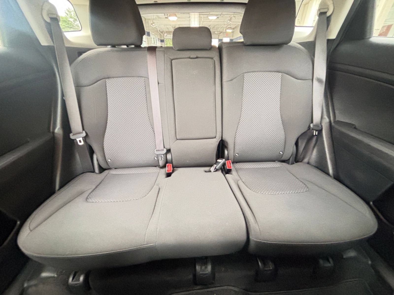 Used 2025 Kia Sportage LX FWD image 36