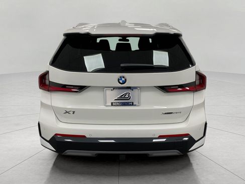 New 2026 BMW X1 xDrive28i w/ Convenience Package AWD/4WD image 5