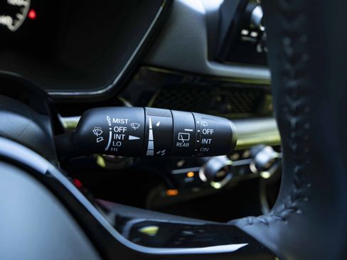 Used 2024 Honda CR-V EX-L image 32