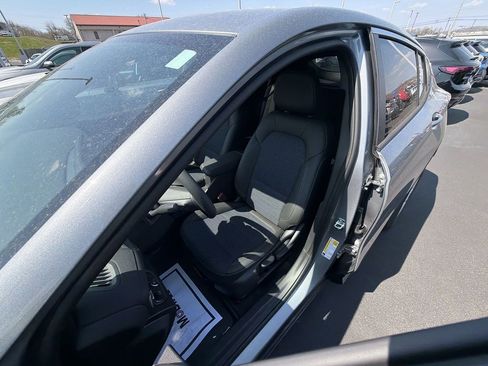 New 2026 Buick Envista Preferred FWD image 17