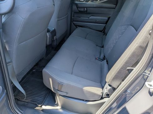 Used 2024 Toyota Tacoma SR5 AWD/4WD image 26