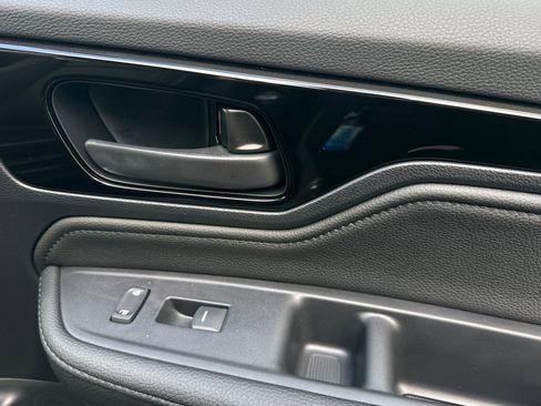 New 2026 Honda Odyssey Touring image 25