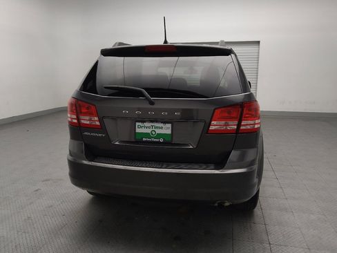 Used 2020 Dodge Journey SE w/ SE Popular Equipment Group FWD image 7