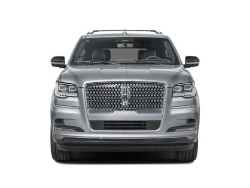Certified 2023 Lincoln Navigator Reserve AWD/4WD image 4