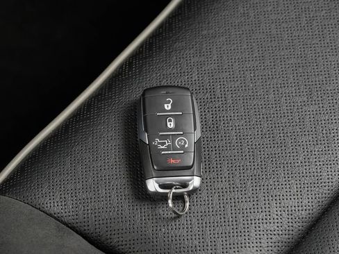Used 2023 RAM 1500 Laramie AWD/4WD image 74