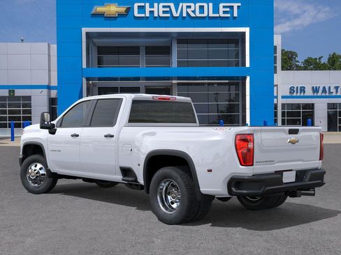 New 2026 Chevrolet Silverado 3500 W/T image 3