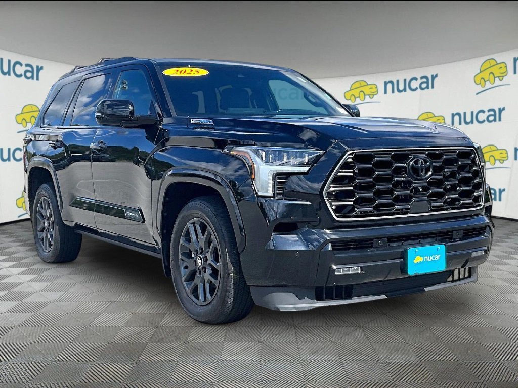 Used 2025 Toyota Sequoia Platinum AWD/4WD image 1