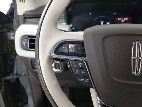 Certified 2023 Lincoln Nautilus Black Label w/ Class II Trailer Tow Package AWD/4WD image 25