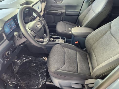 New 2025 Ford Maverick XLT w/ Black Appearance Package image 11