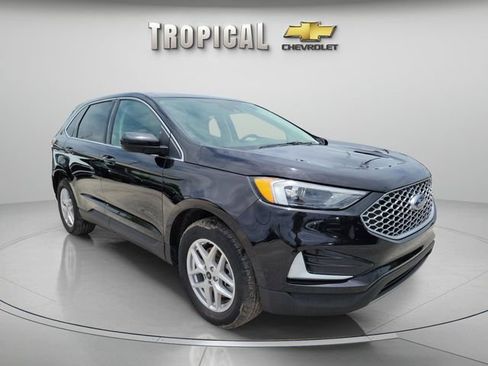 Used 2024 Ford Edge SEL AWD/4WD image 7