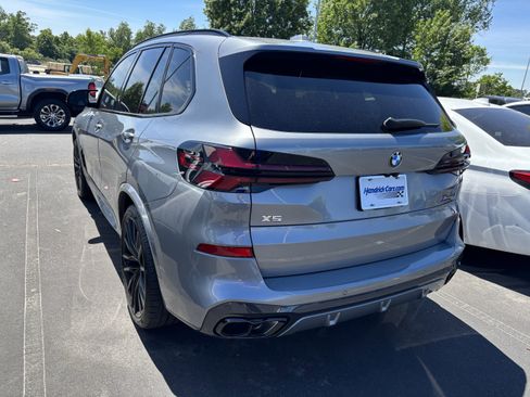 Used 2024 BMW X5 M60i AWD/4WD image 14