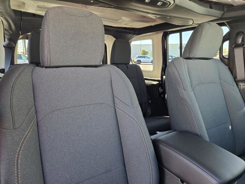 New 2026 Jeep Wrangler Unlimited Sport image 34