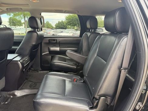 Used 2021 Toyota Sequoia TRD Sport w/ TRD Sport Premium Package AWD/4WD image 29