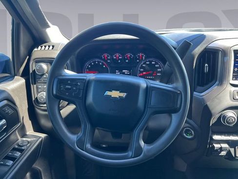 Used 2024 Chevrolet Silverado 2500 Custom w/ Custom Value Package image 13