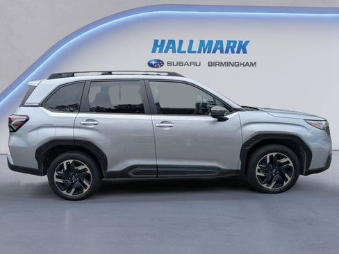 Used 2025 Subaru Forester Limited w/ Popular Package #1 AWD/4WD image 5