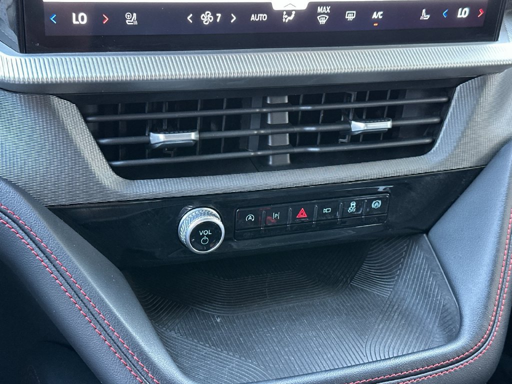 Certified 2025 Ford Explorer ST-Line AWD/4WD image 20