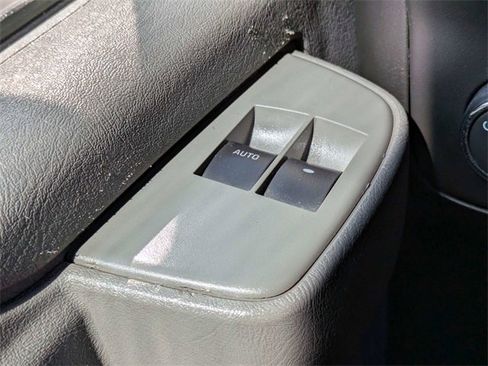 Used 2017 Chevrolet Express 3500 LT w/ LT Preferred Equipment Group image 22