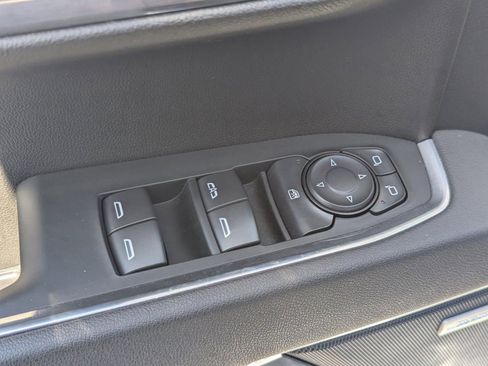 Used 2026 Chevrolet Silverado 1500 LT Trail Boss w/ Convenience Package II image 25