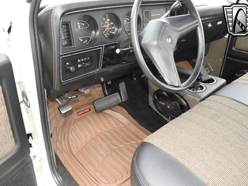 Used 1987 Dodge D/W Truck 150 image 21