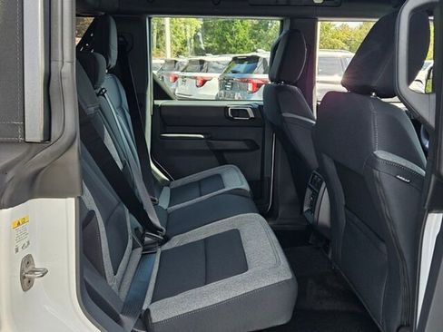 New 2025 Ford Bronco Base image 16