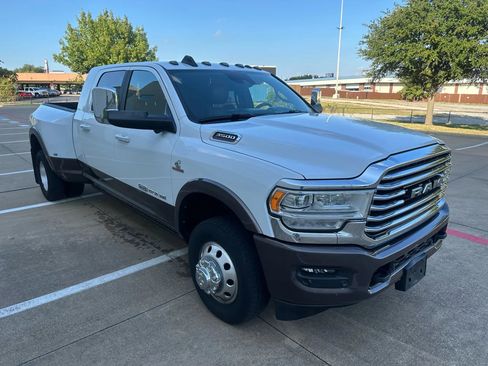 Used 2021 RAM 3500 Limited image 4