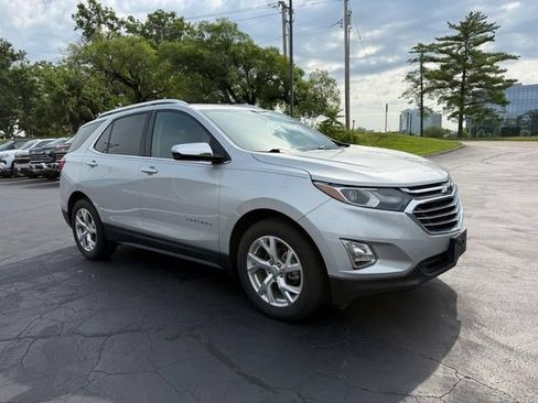 Used 2020 Chevrolet Equinox Premier FWD image 8