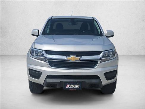 Used 2020 Chevrolet Colorado LT image 2
