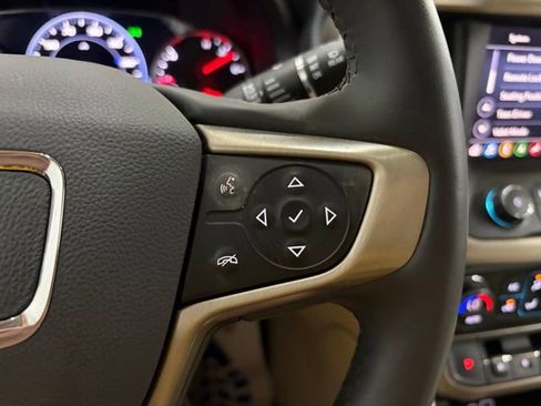 Used 2023 GMC Acadia Denali AWD/4WD image 86