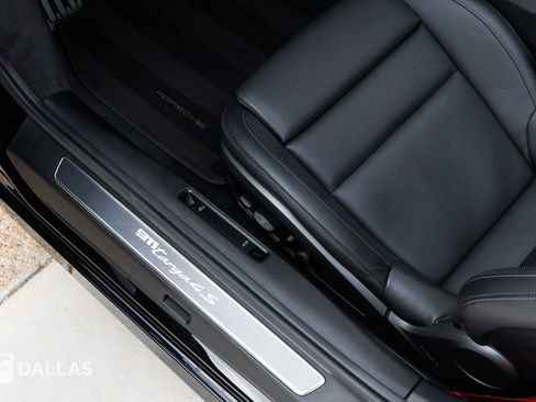 Used 2023 Porsche 911 Targa 4S image 23