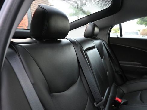 Used 2018 Chevrolet Volt LT w/ Comfort Package image 55