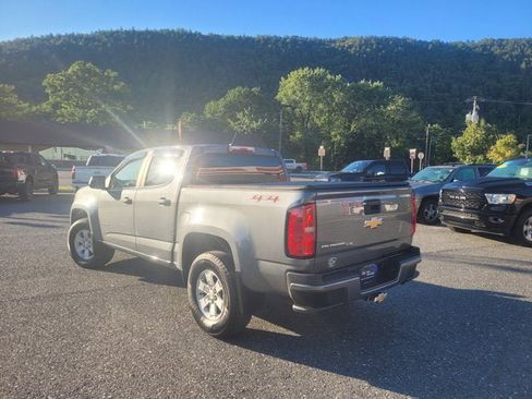 Used 2020 Chevrolet Colorado W/T w/ WT Convenience Package image 5