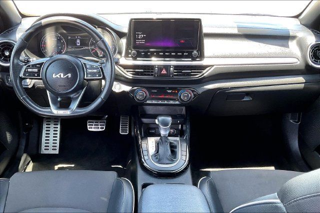 Used 2023 Kia Forte GT-Line w/ GT-Line Premium Package FWD image 15