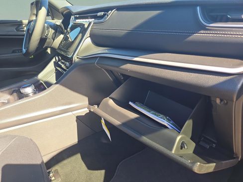 New 2025 Jeep Grand Cherokee Laredo X image 20