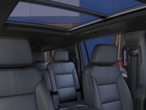 New 2026 Chevrolet Suburban RST w/ RST Capability Package AWD/4WD image 24