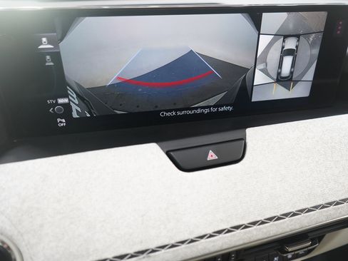 Certified 2025 MAZDA CX-90 3.3 Turbo S w/ Premium Plus image 32